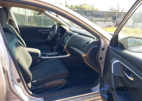 2015 Nissan Altima 2.5 Sv from USA, damaged, VIN 1N4AL3AP7FC190191